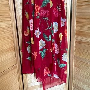 Fabric Frontline Silk Rose Scarf